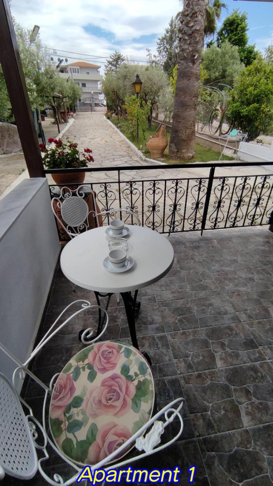 Keti'S Apartments Неа-Муданья Экстерьер фото